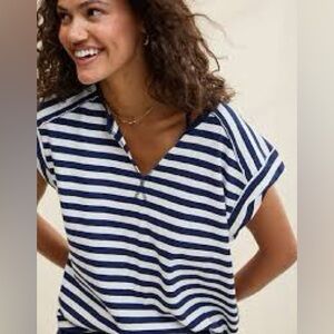 Aerie Summer Breeze Notch Neck T-Shirt, XL in EUC